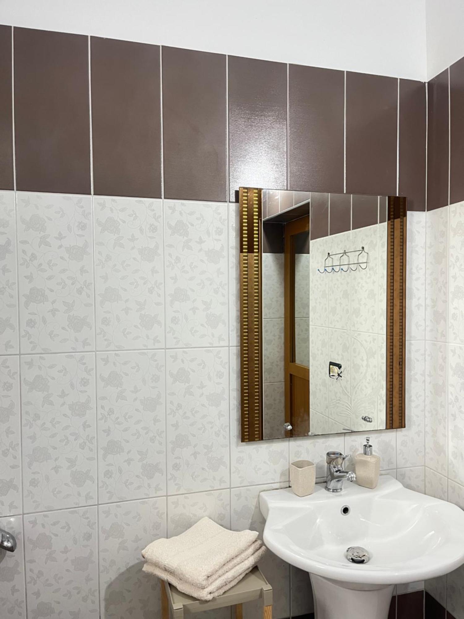 Blossom Apartments Avlonya Dış mekan fotoğraf
