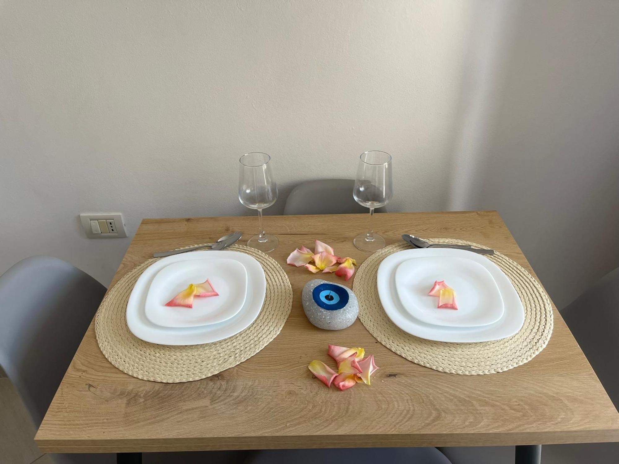 Blossom Apartments Avlonya Dış mekan fotoğraf